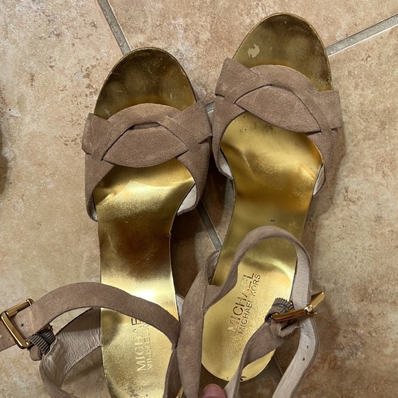 Michael kors wedges - Picture 5 of 5